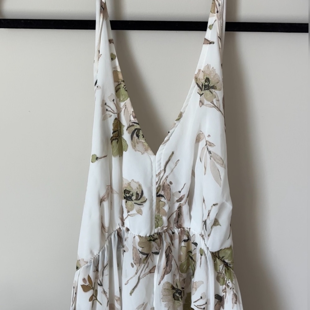 Floral Dress - Picture 3 of 8